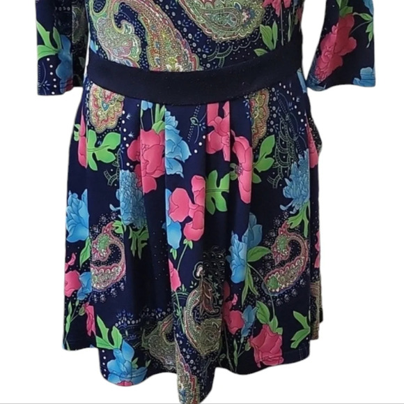 Reborn Dress - Picture 3 of 5